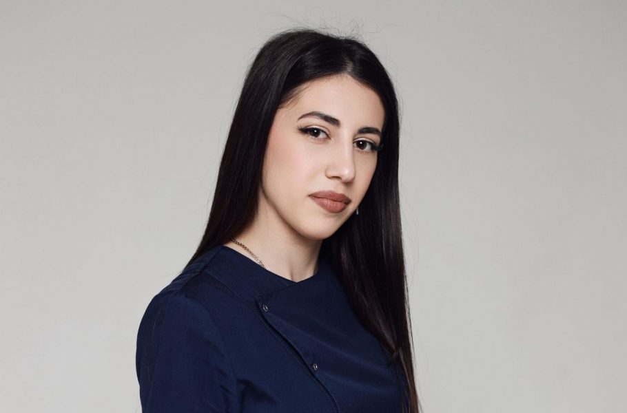 Кочян Елена Ашотовна